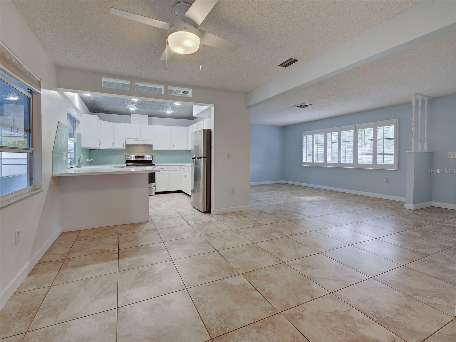 1337 WHISPERING LN, VENICE, FL, 34285