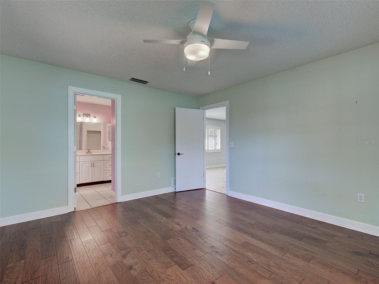 1337 WHISPERING LN, VENICE, FL, 34285