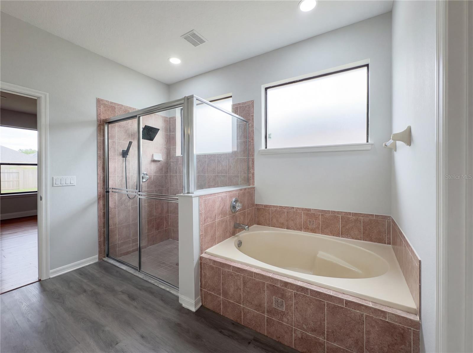 216 BLUE CRYSTAL DR, DELAND, FL, 32720