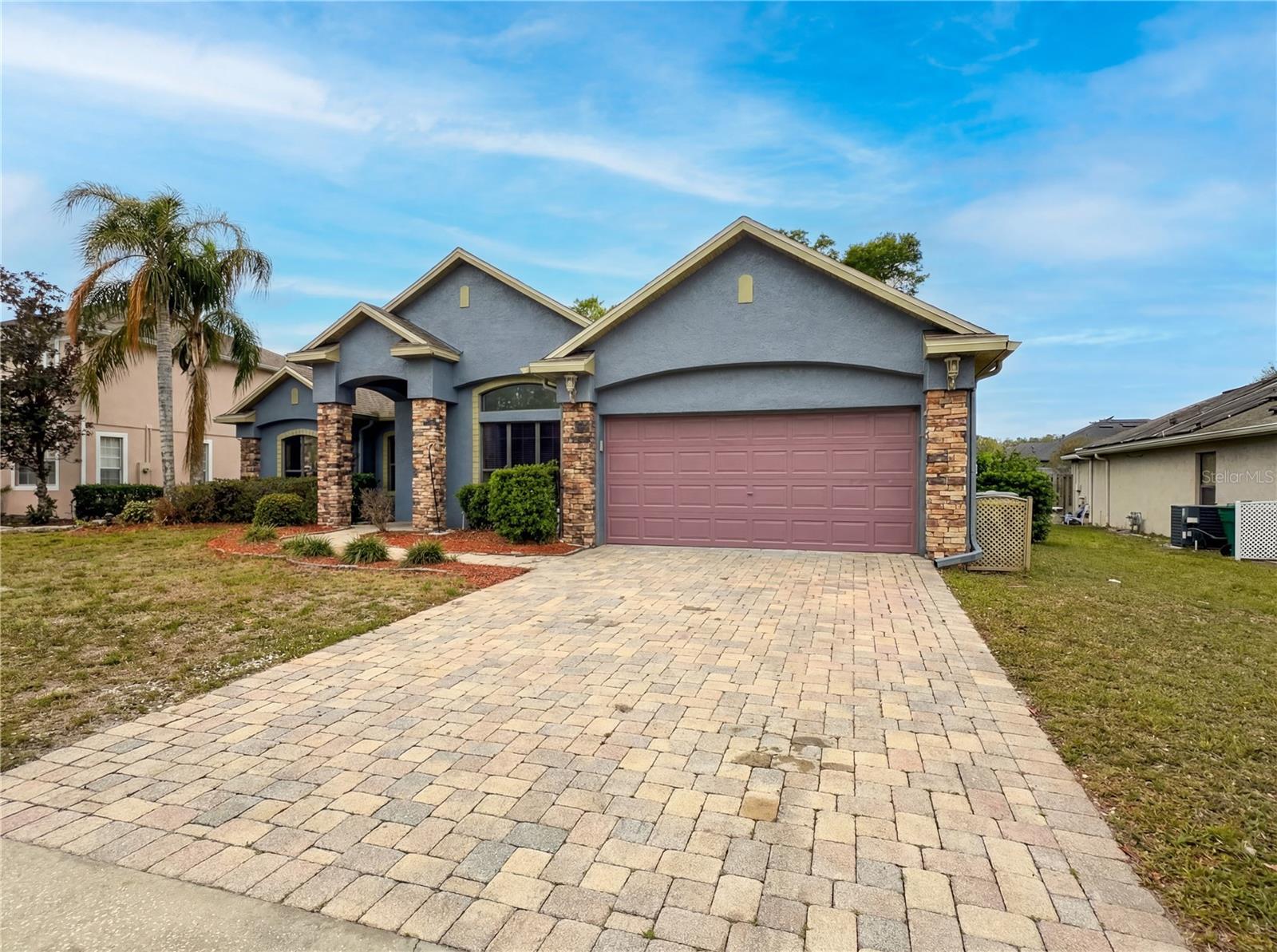 216 BLUE CRYSTAL DR, DELAND, FL, 32720