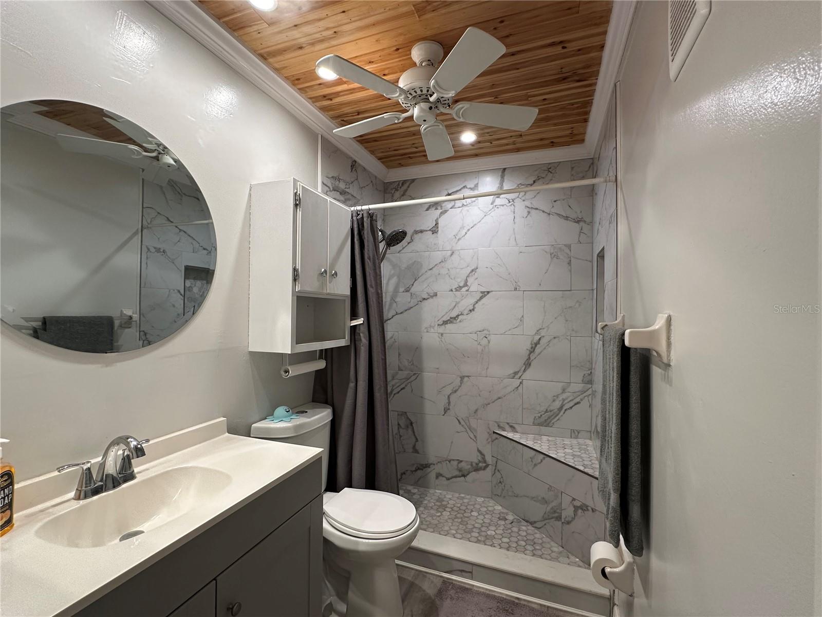 204 46TH AVENUE TER W #410, BRADENTON, FL, 34207