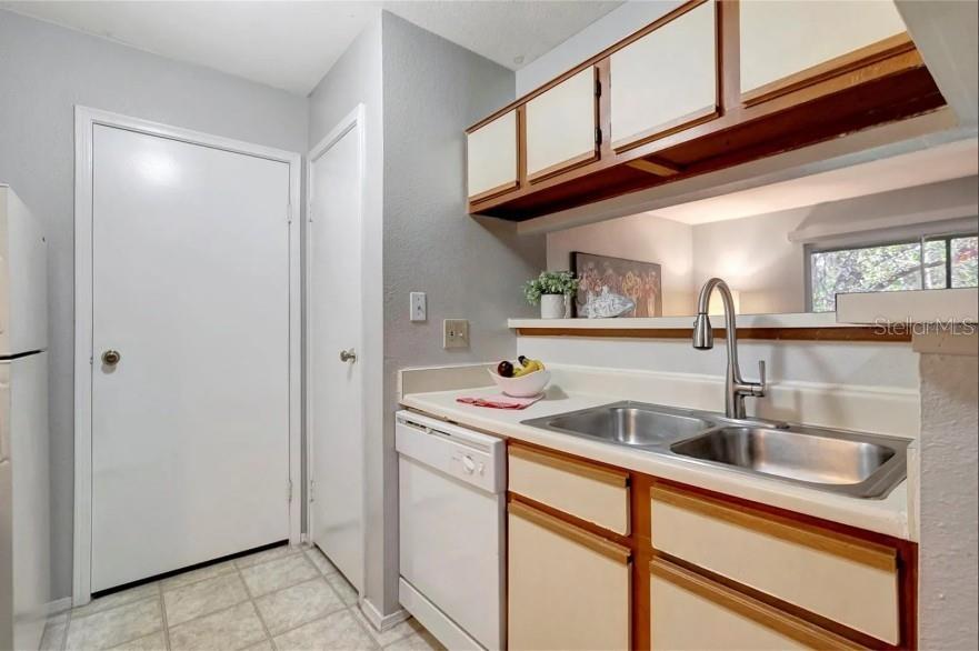 1400 GANDY BLVD #1407, ST PETERSBURG, FL, 33702
