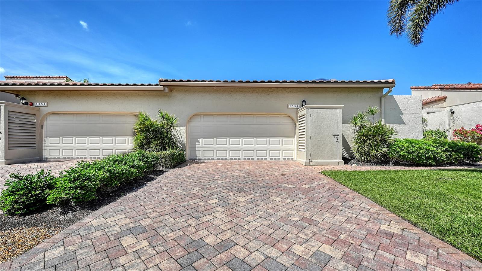 HARBOUR OAKS 2, LONGBOAT KEY, FL, 34228