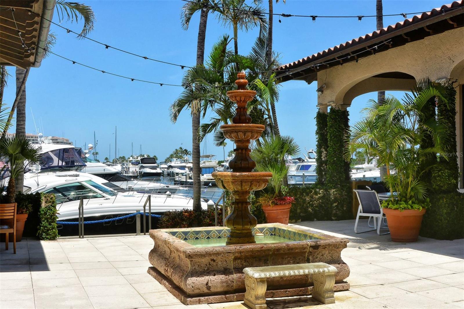 HARBOUR OAKS 2, LONGBOAT KEY, FL, 34228