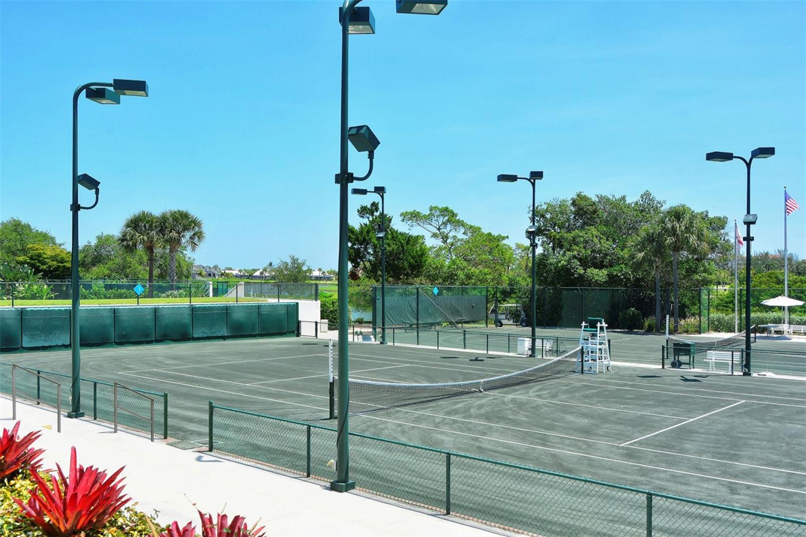 HARBOUR OAKS 2, LONGBOAT KEY, FL, 34228