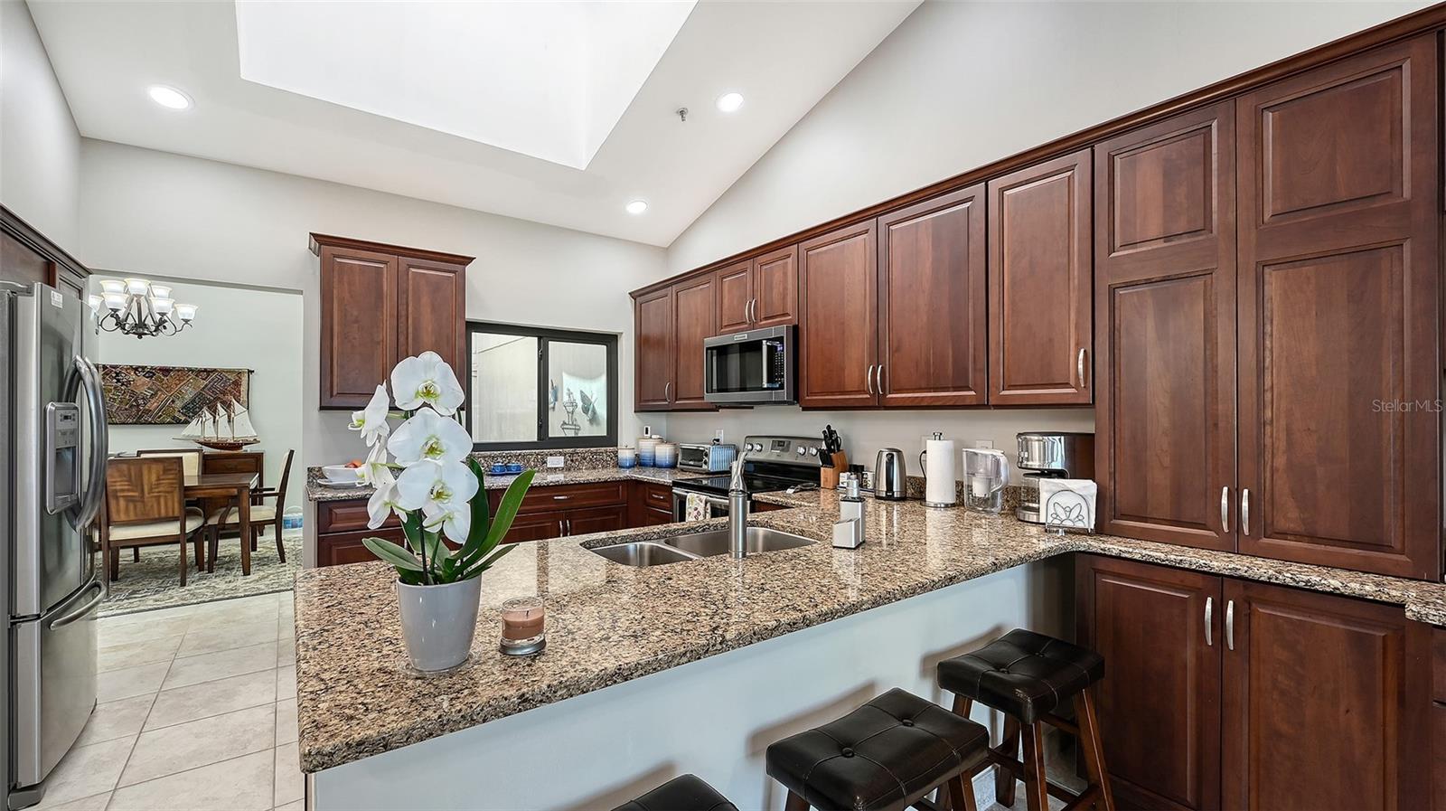 HARBOUR OAKS 2, LONGBOAT KEY, FL, 34228