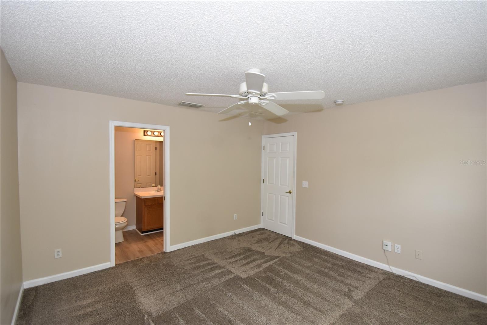 35 REGENT LN #B, PALM COAST, FL, 32164