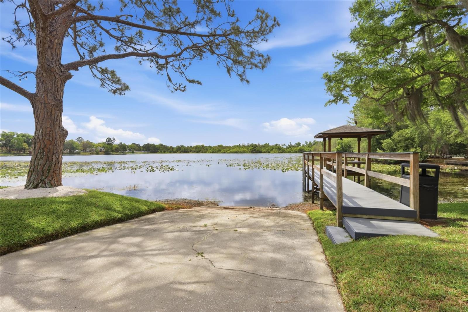 158 NORTHSHORE CIR, CASSELBERRY, FL, 32707