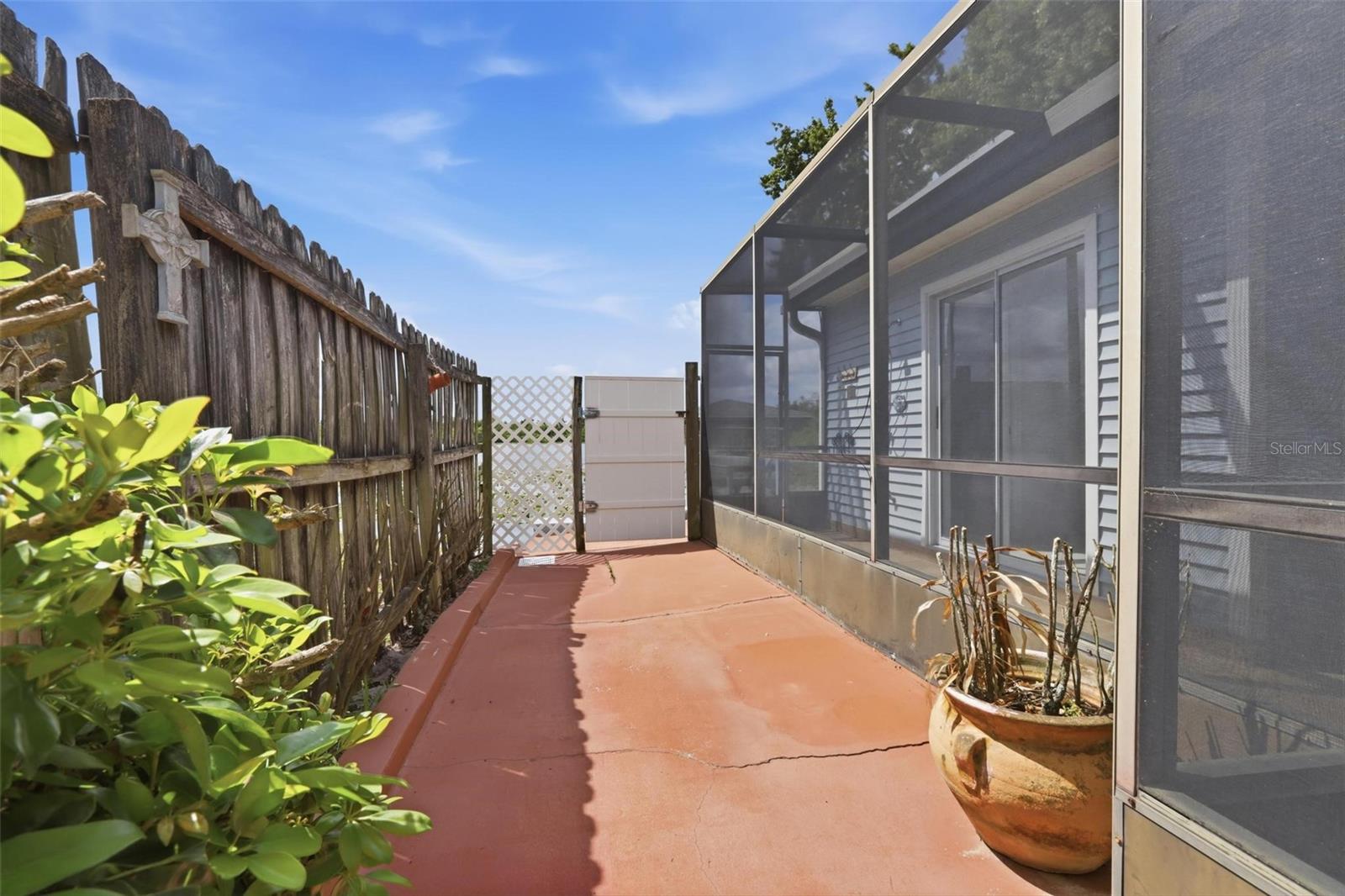 158 NORTHSHORE CIR, CASSELBERRY, FL, 32707