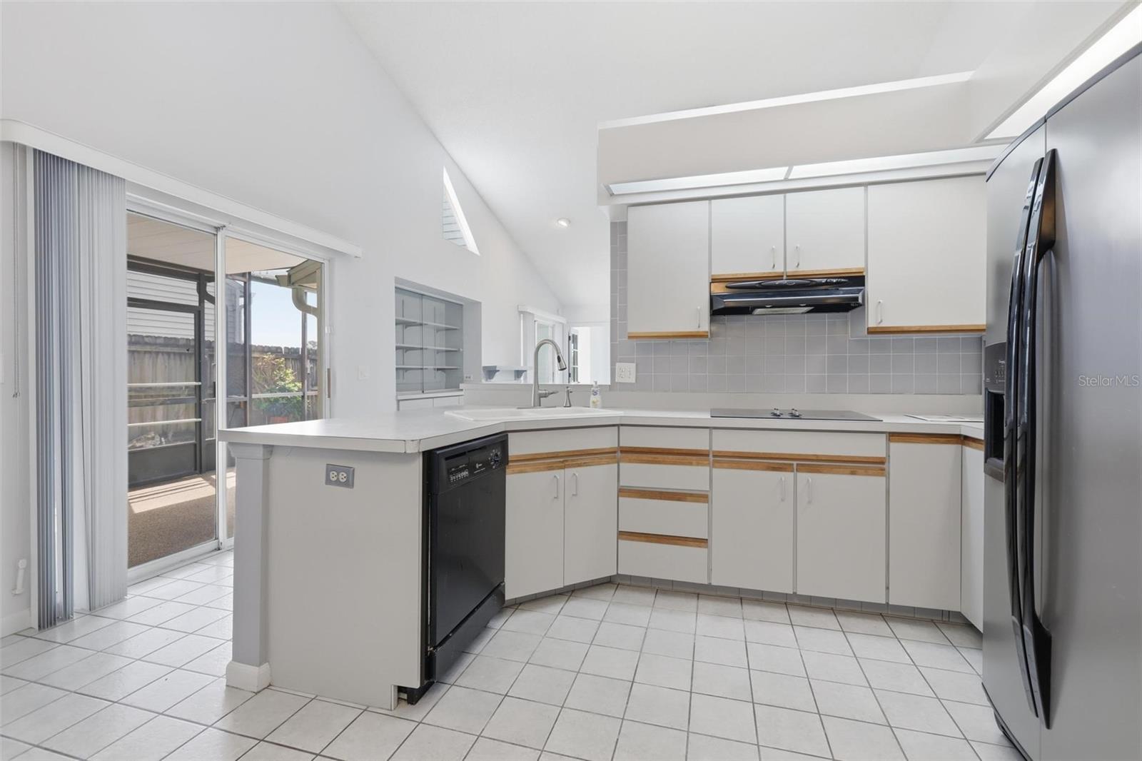 158 NORTHSHORE CIR, CASSELBERRY, FL, 32707