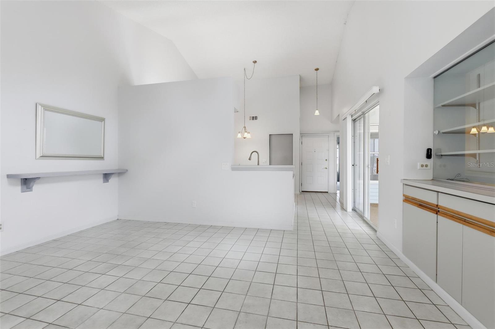 158 NORTHSHORE CIR, CASSELBERRY, FL, 32707