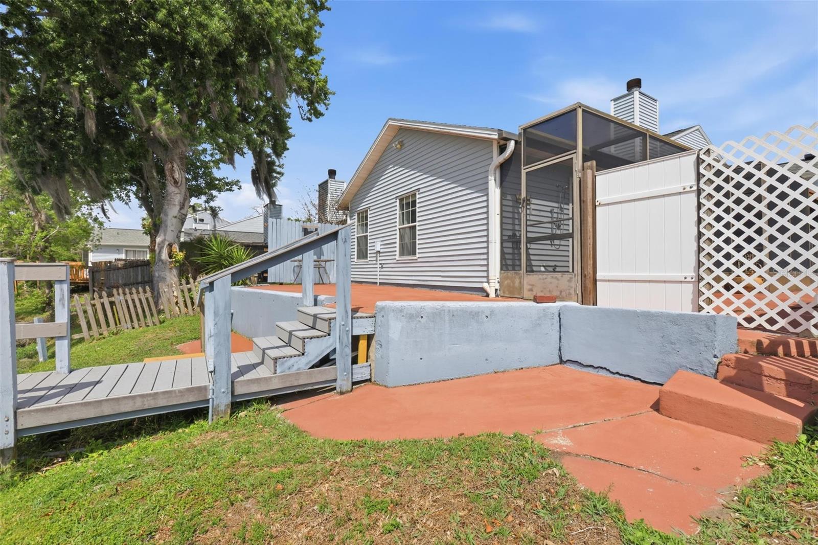 158 NORTHSHORE CIR, CASSELBERRY, FL, 32707