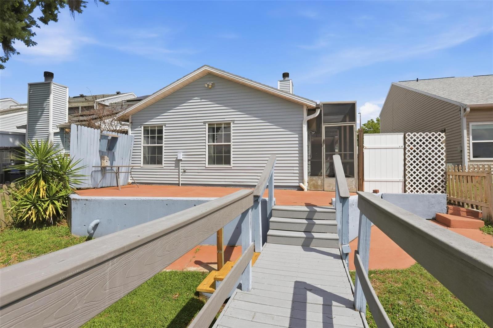 158 NORTHSHORE CIR, CASSELBERRY, FL, 32707