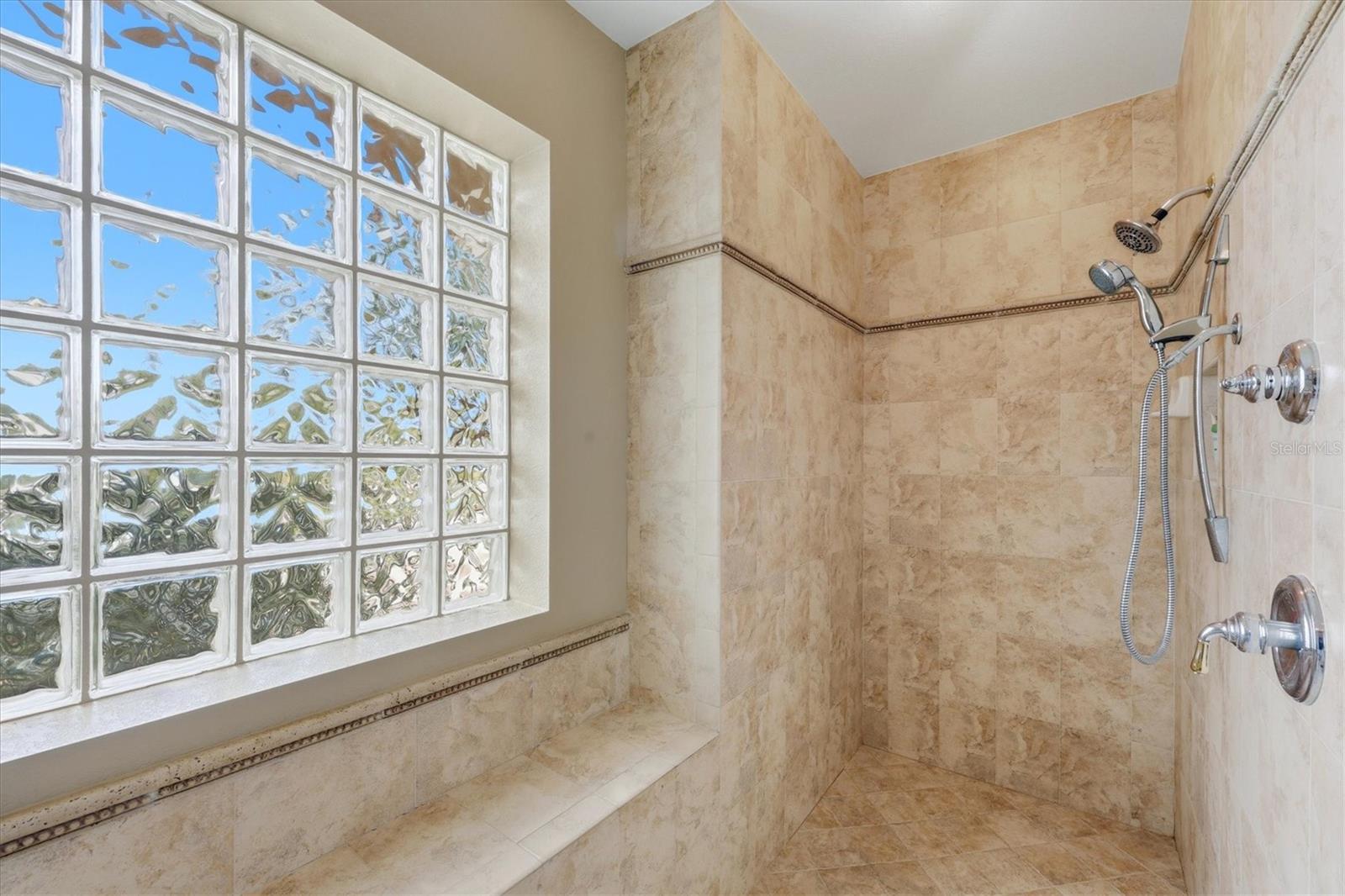13561 BLAKE DR, PORT CHARLOTTE, FL, 33981
