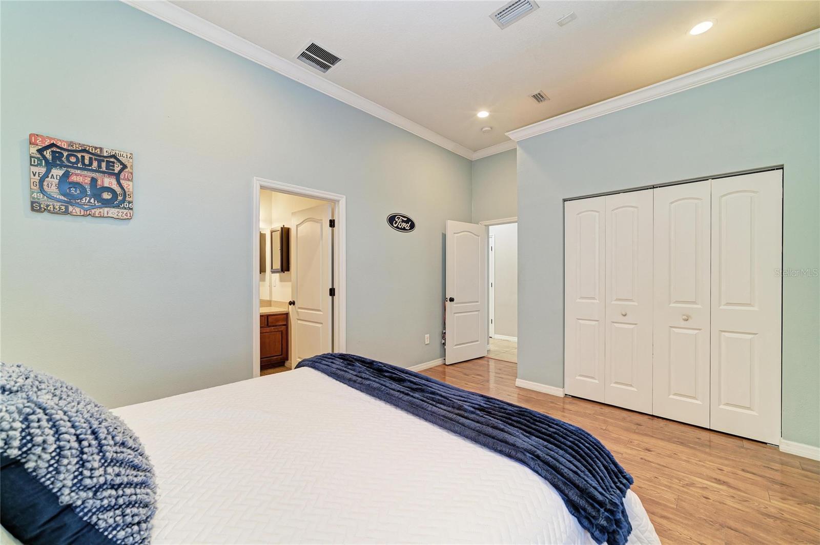 8438 WEBBER RD, SARASOTA, FL, 34240