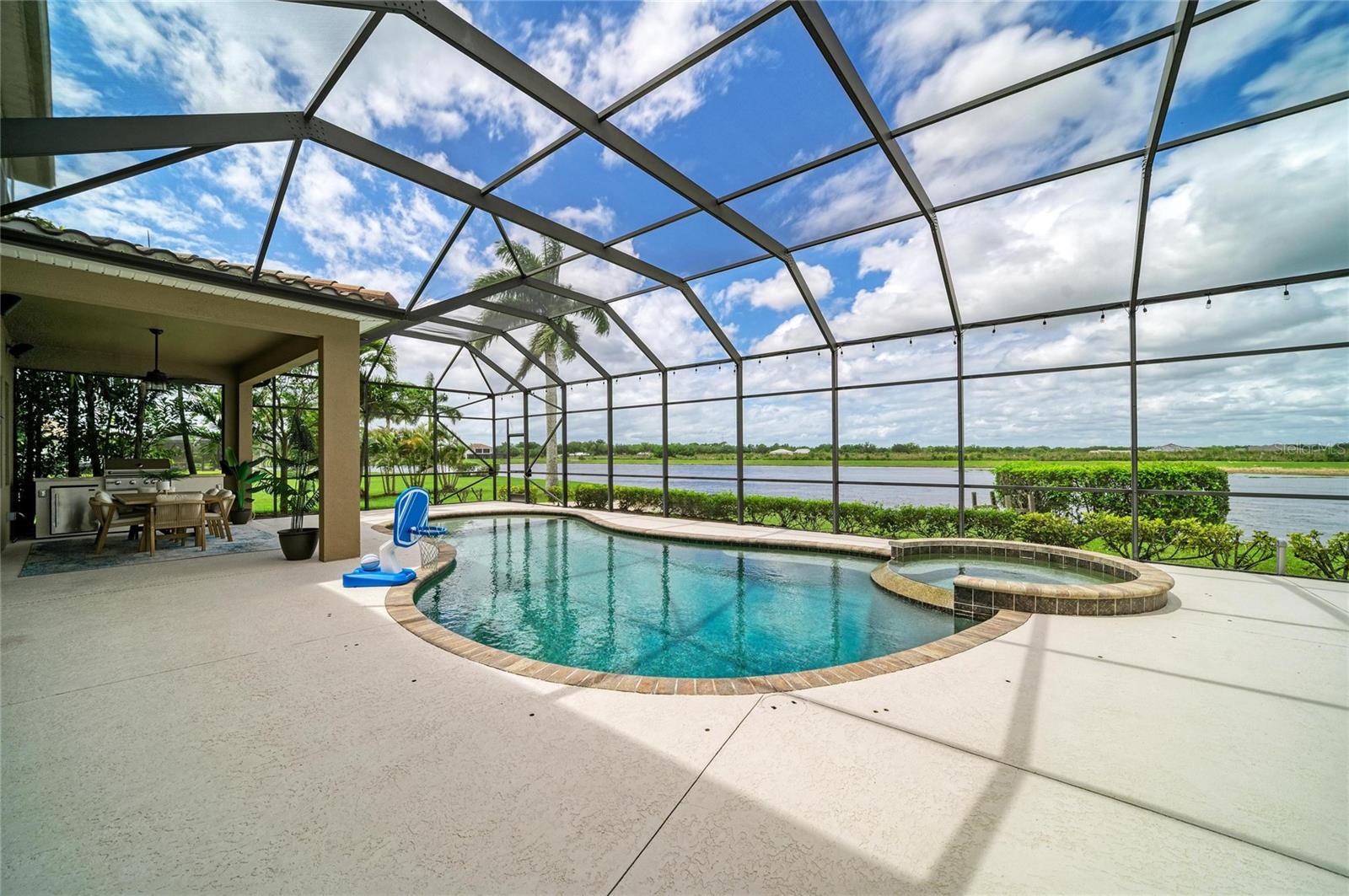 8438 WEBBER RD, SARASOTA, FL, 34240