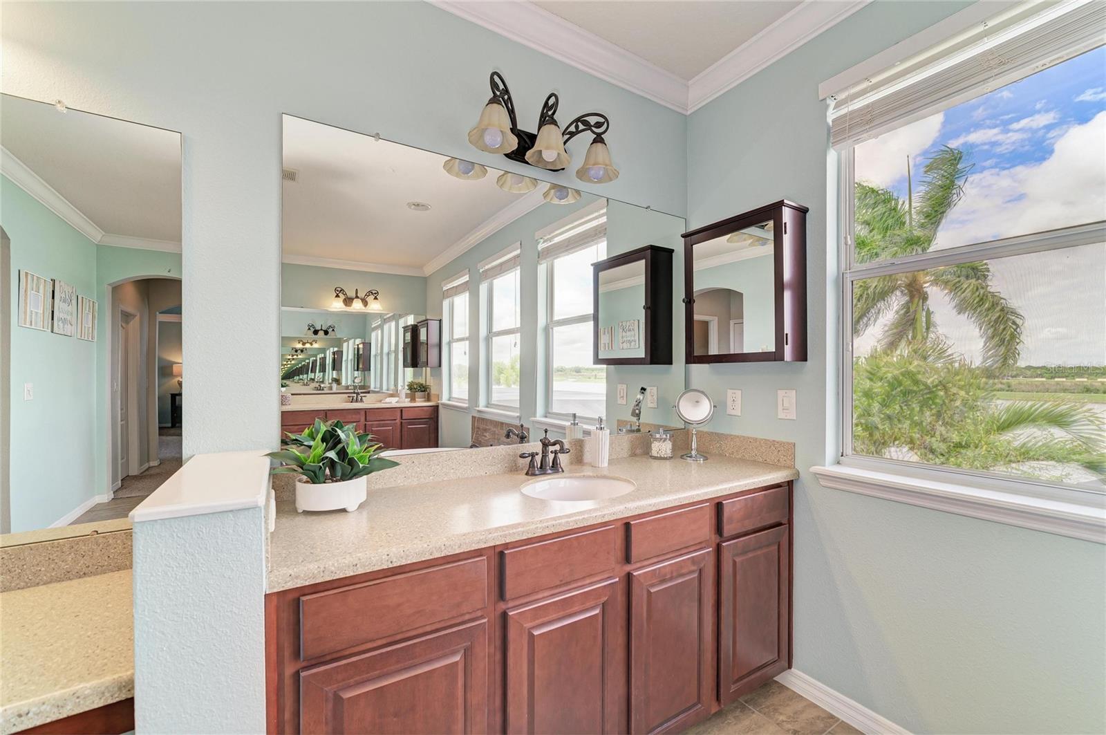 8438 WEBBER RD, SARASOTA, FL, 34240