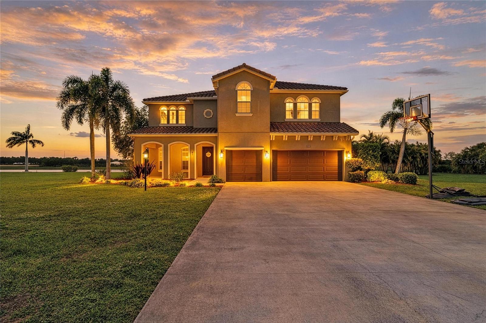 8438 WEBBER RD, SARASOTA, FL, 34240