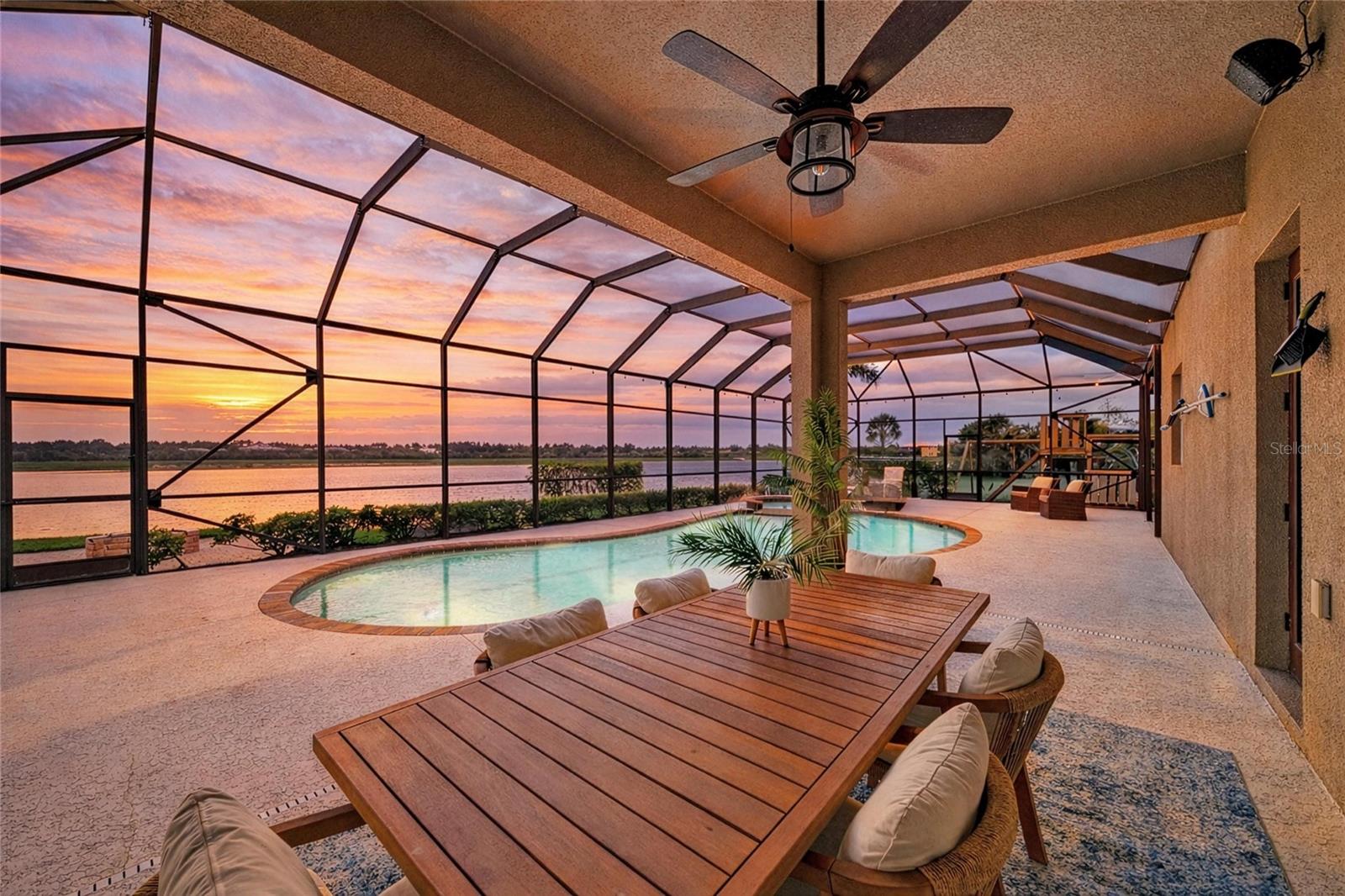 8438 WEBBER RD, SARASOTA, FL, 34240