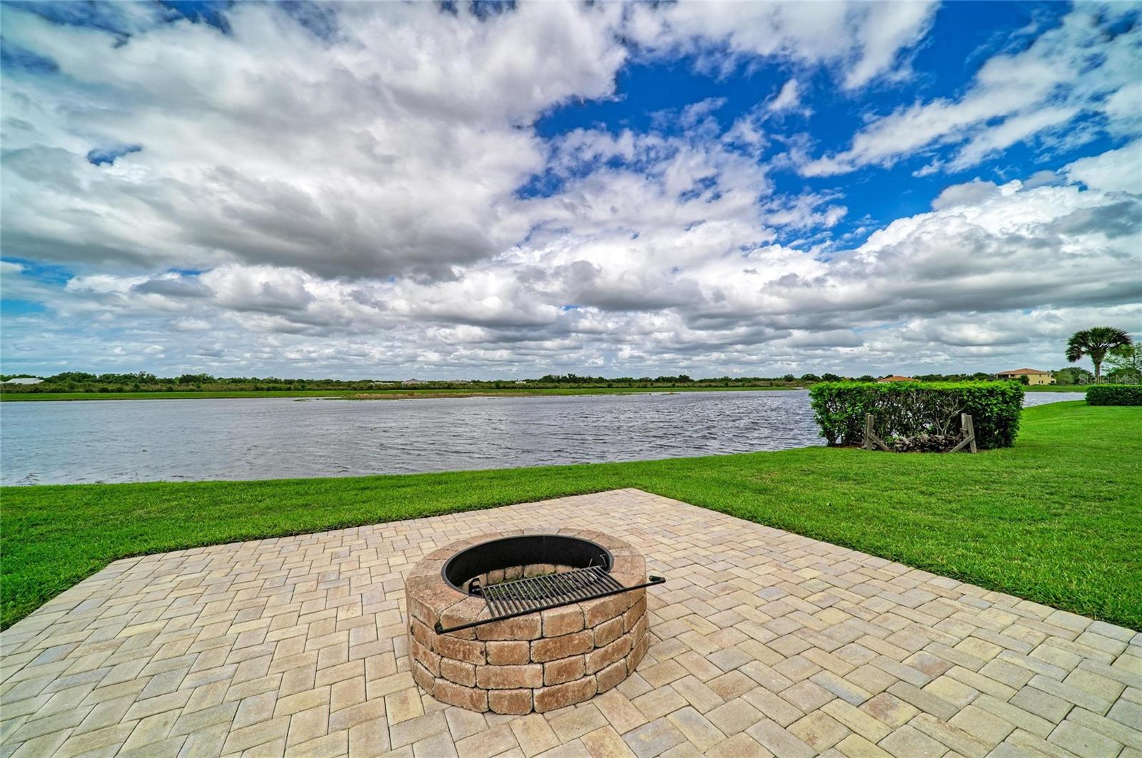 8438 WEBBER RD, SARASOTA, FL, 34240