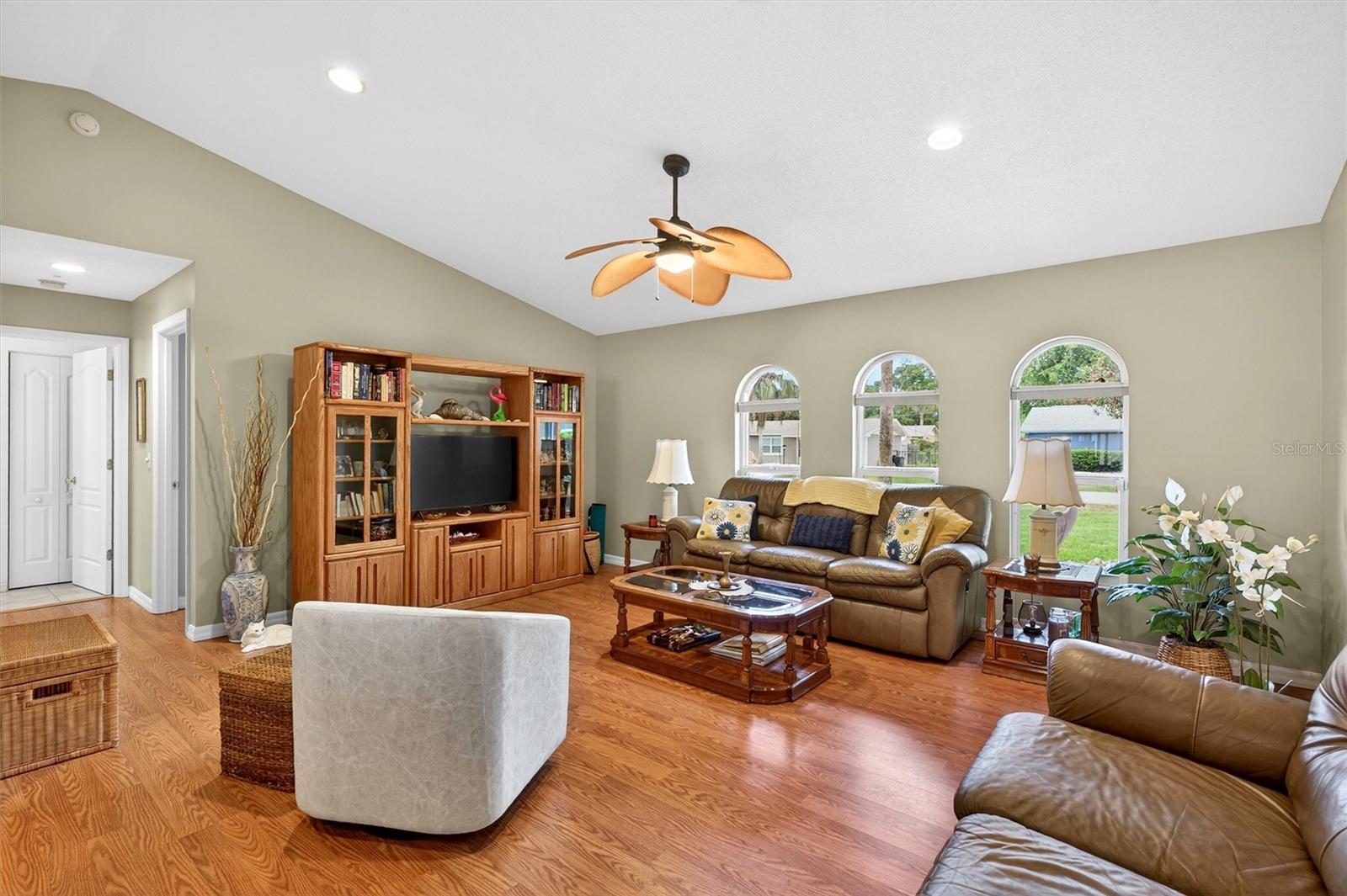 1918 UMBRELLA TREE DR, EDGEWATER, FL, 32141