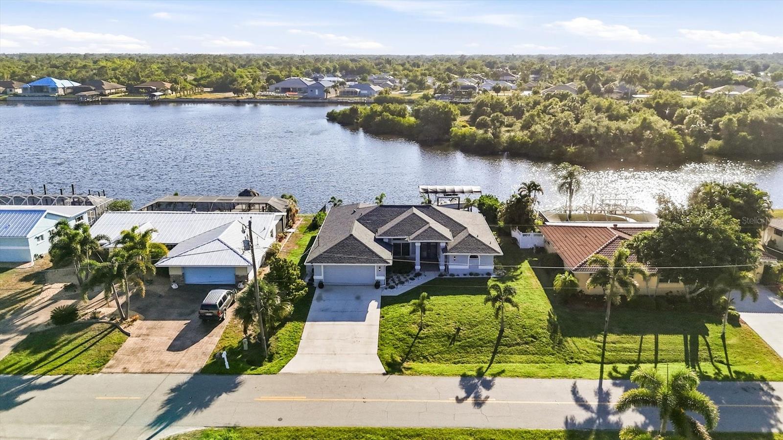 430 SPRING LAKE BLVD NW, PORT CHARLOTTE, FL, 33952