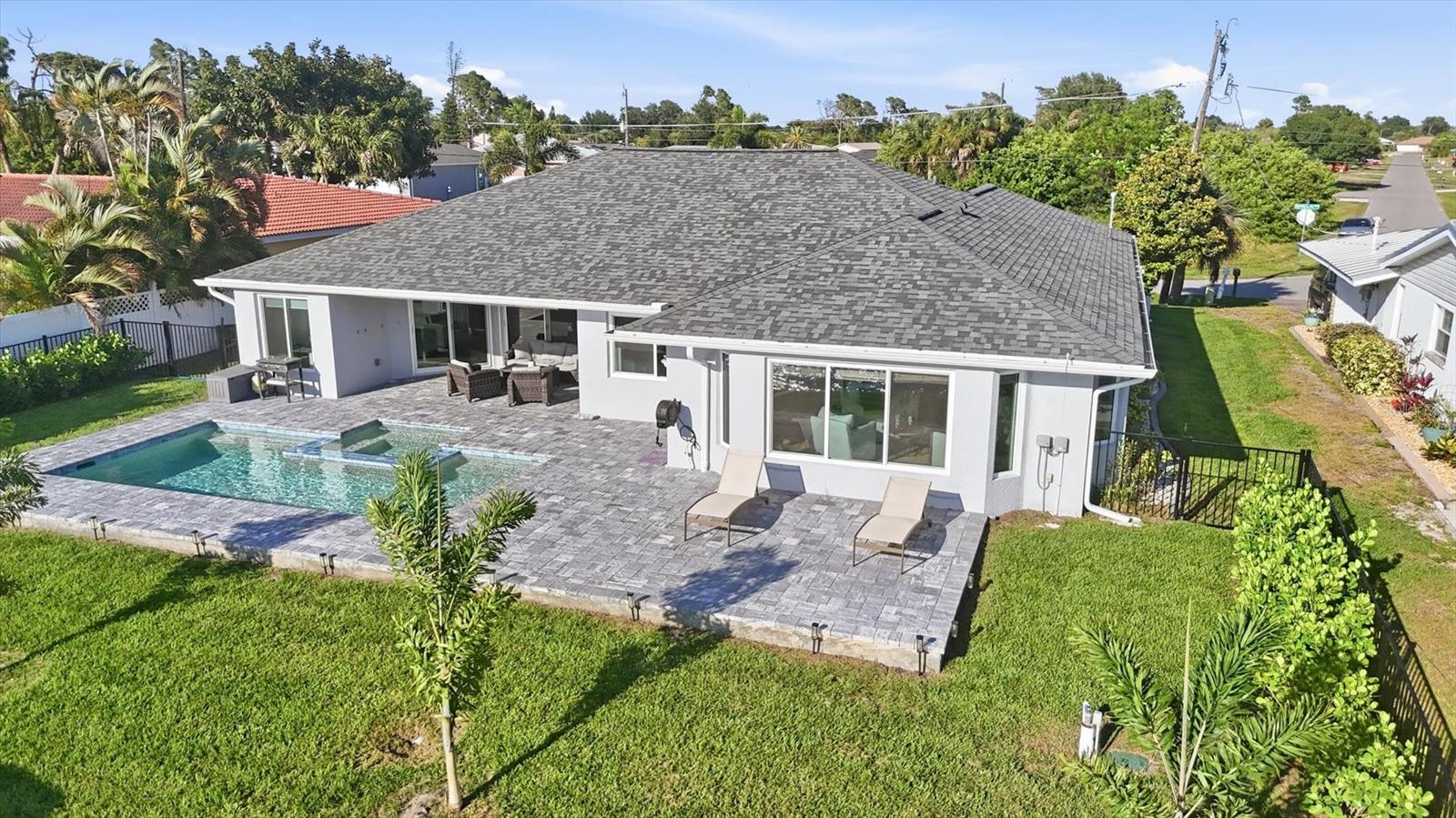 430 SPRING LAKE BLVD NW, PORT CHARLOTTE, FL, 33952