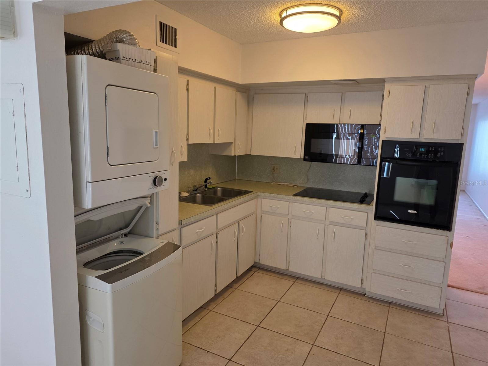 2405 FRANCISCAN DR #11, CLEARWATER, FL, 33763