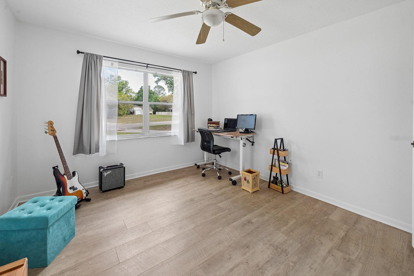 102 SWANS NEST CIR, MELROSE, FL, 32666