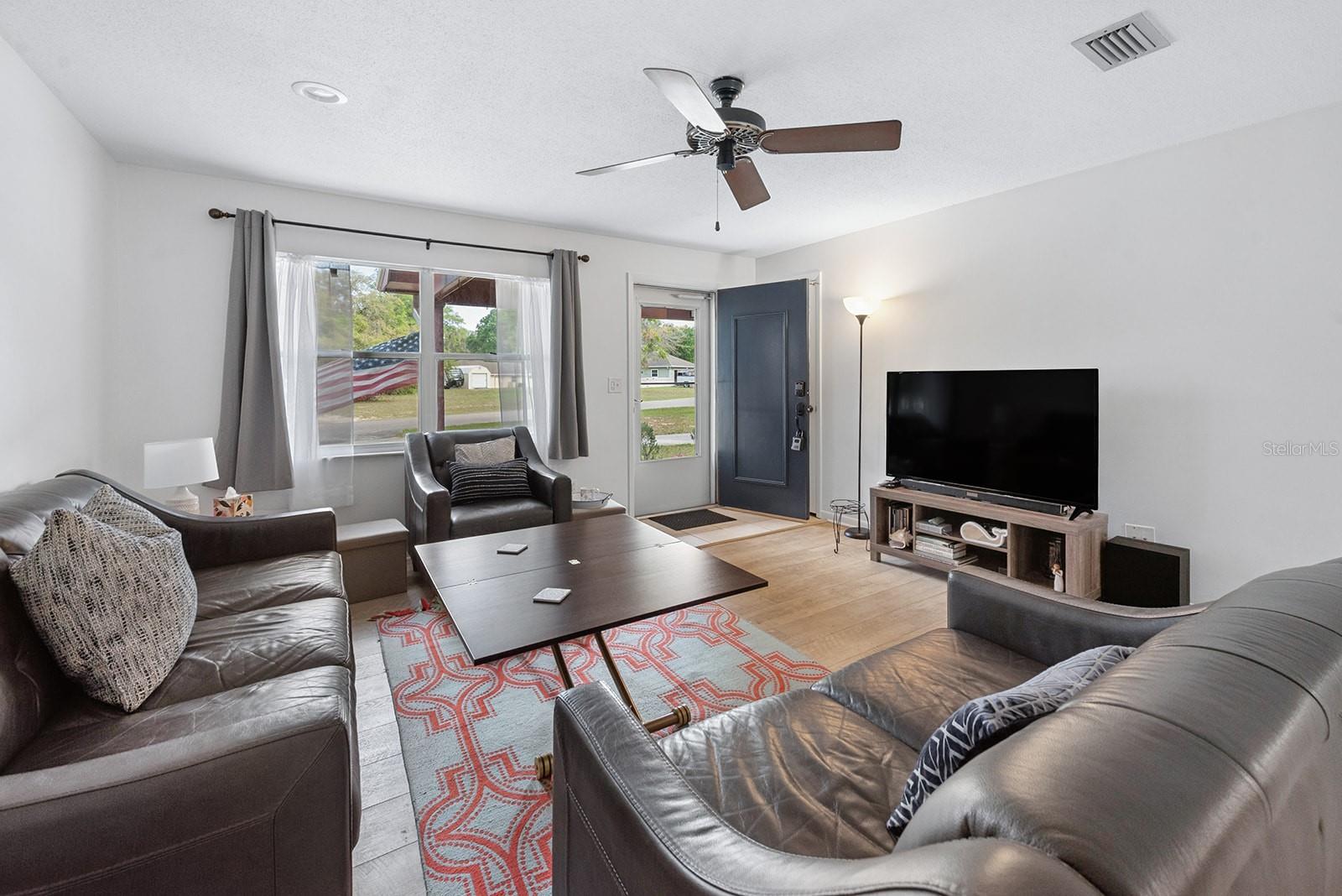 102 SWANS NEST CIR, MELROSE, FL, 32666
