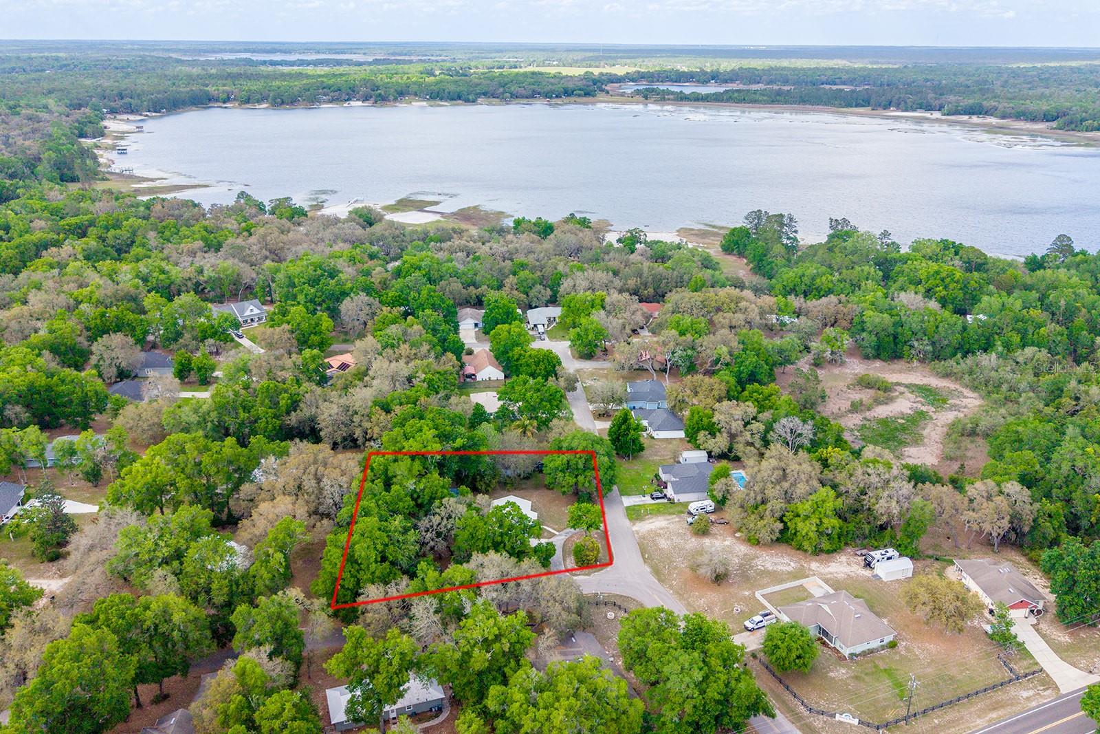 102 SWANS NEST CIR, MELROSE, FL, 32666