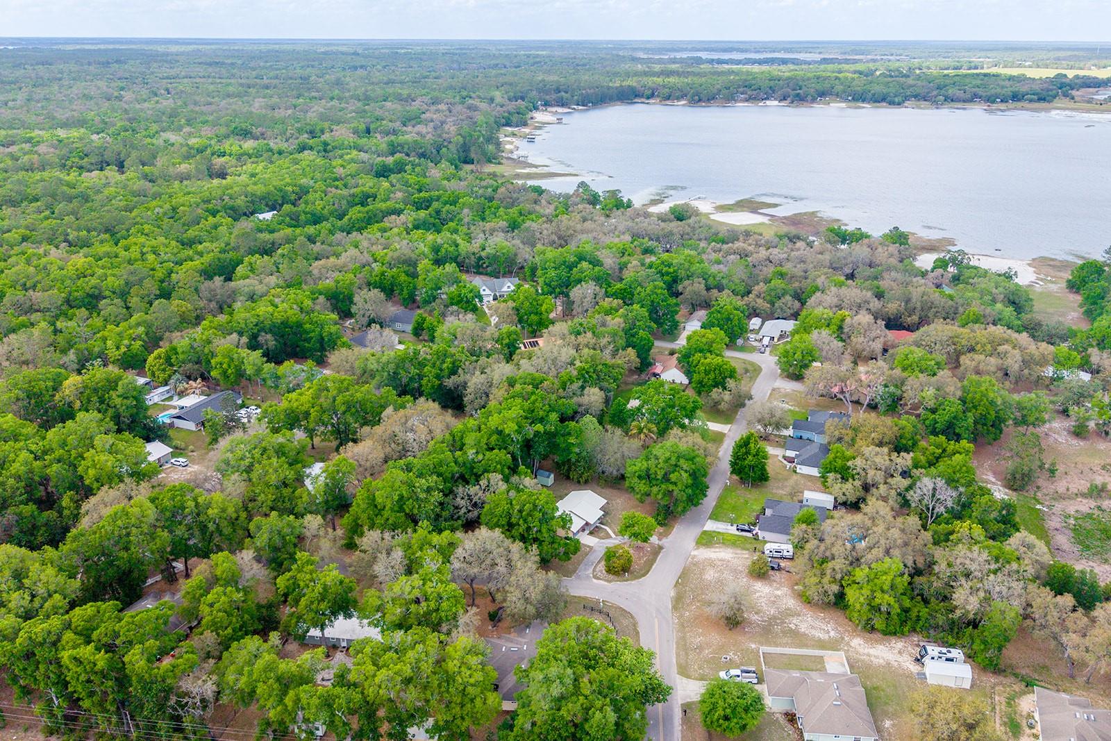 102 SWANS NEST CIR, MELROSE, FL, 32666