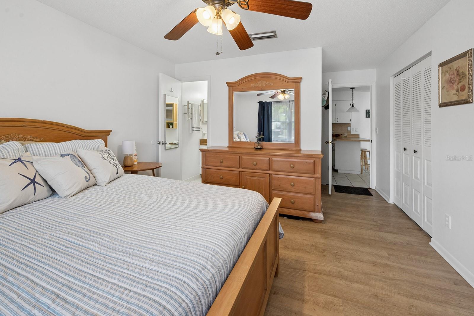 102 SWANS NEST CIR, MELROSE, FL, 32666
