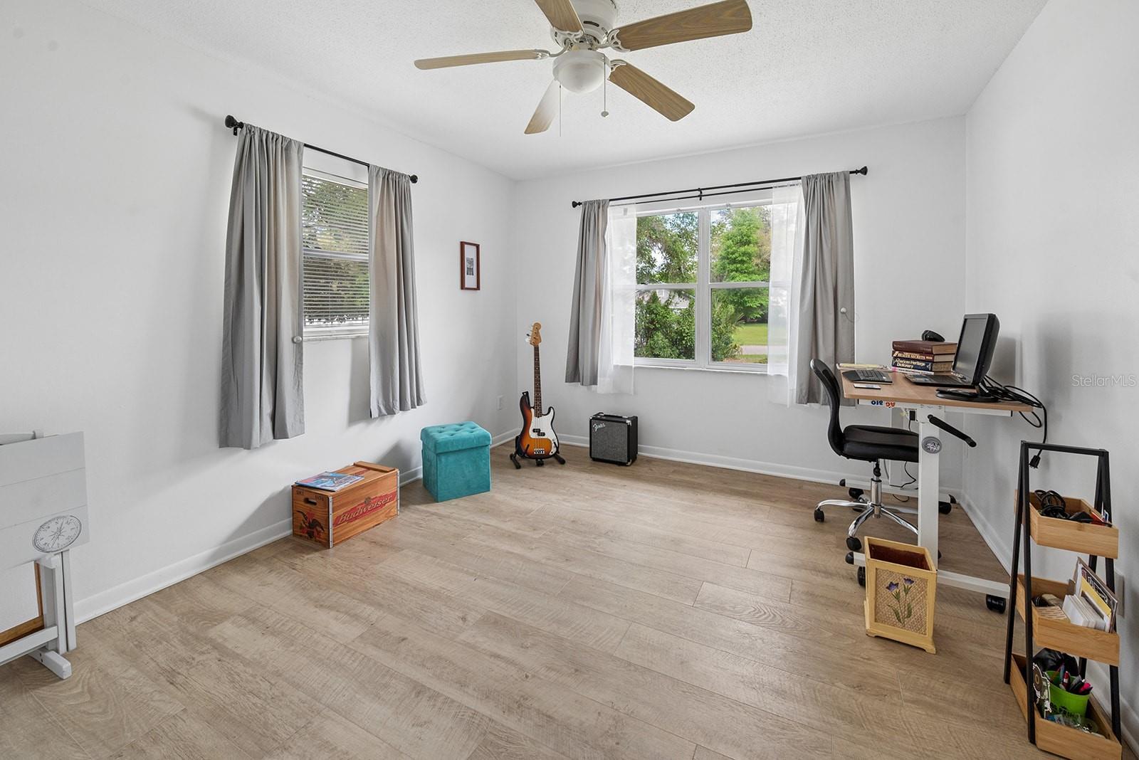 102 SWANS NEST CIR, MELROSE, FL, 32666
