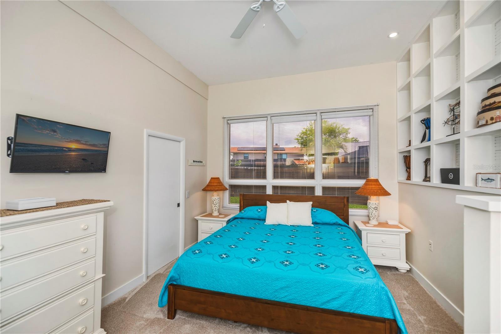 1238 PARADISE WAY, VENICE, FL, 34285