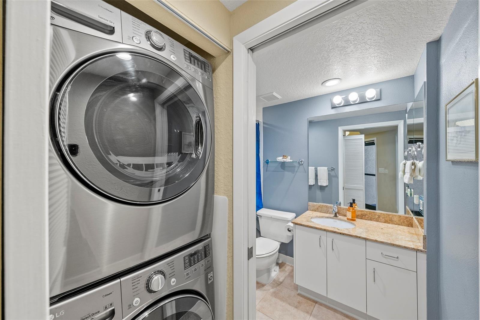 Full Size Washer & Dryer