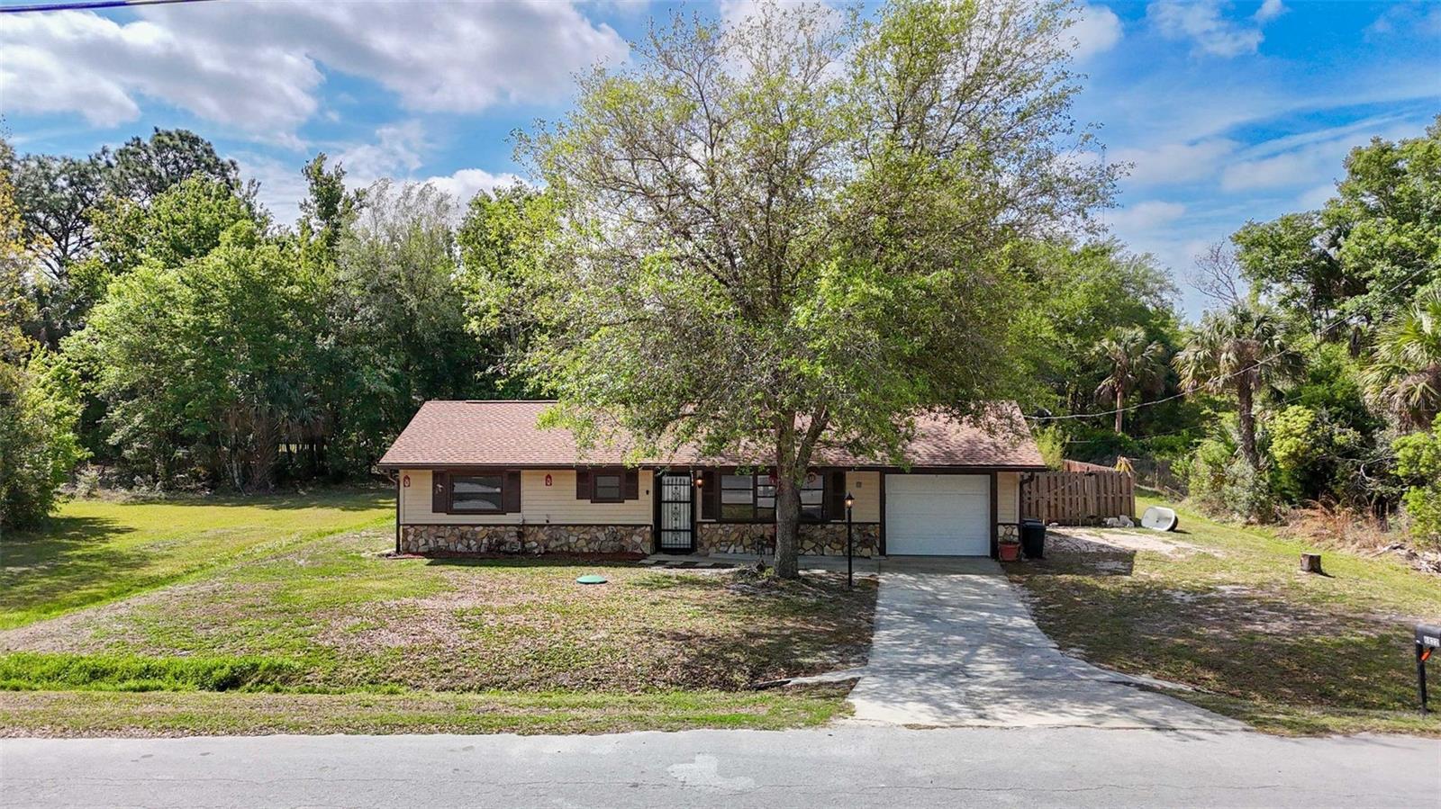 6822 W DORIS MARETTA LN, HOMOSASSA, FL, 34446