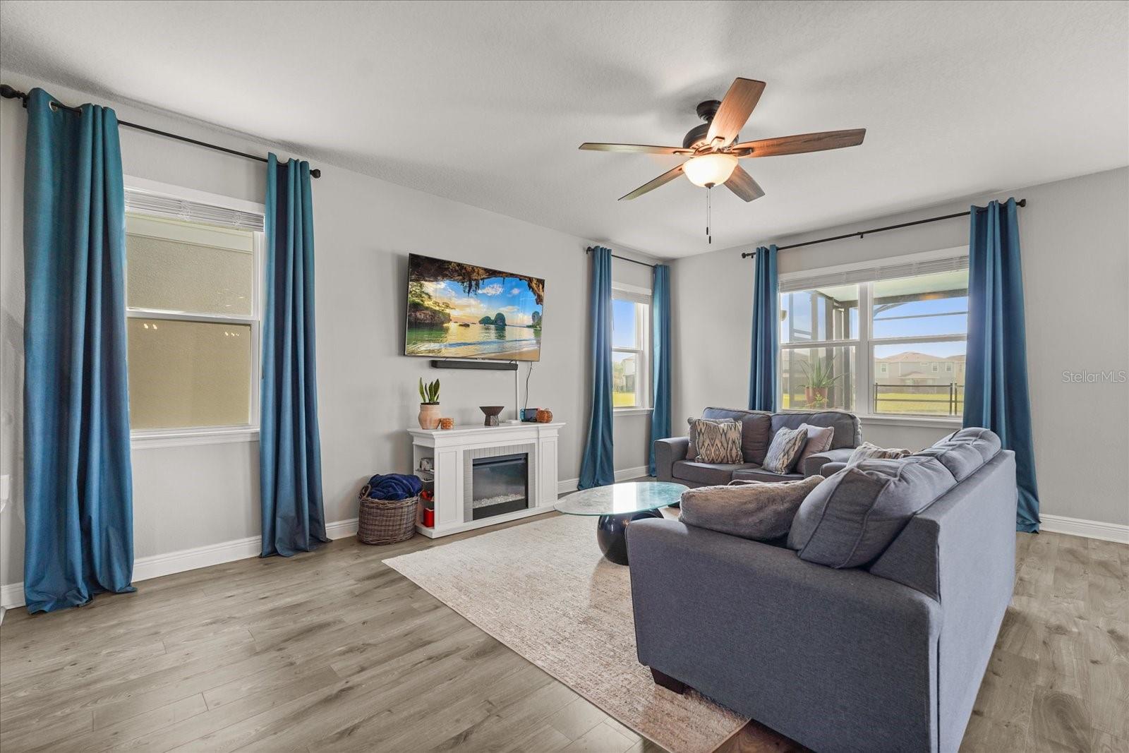 3943 CRAWLEY DOWN LOOP, SANFORD, FL, 32773