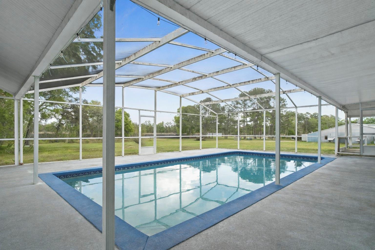 40945 BEACH RD, EUSTIS, FL, 32736