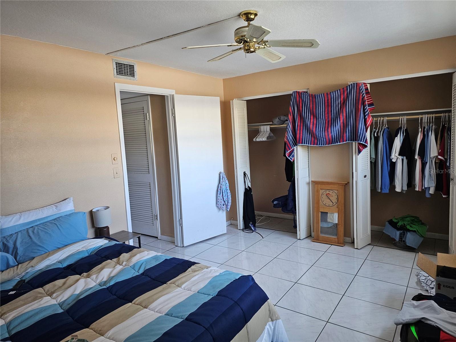2525 W BAY DR #B22, LARGO, FL, 33770