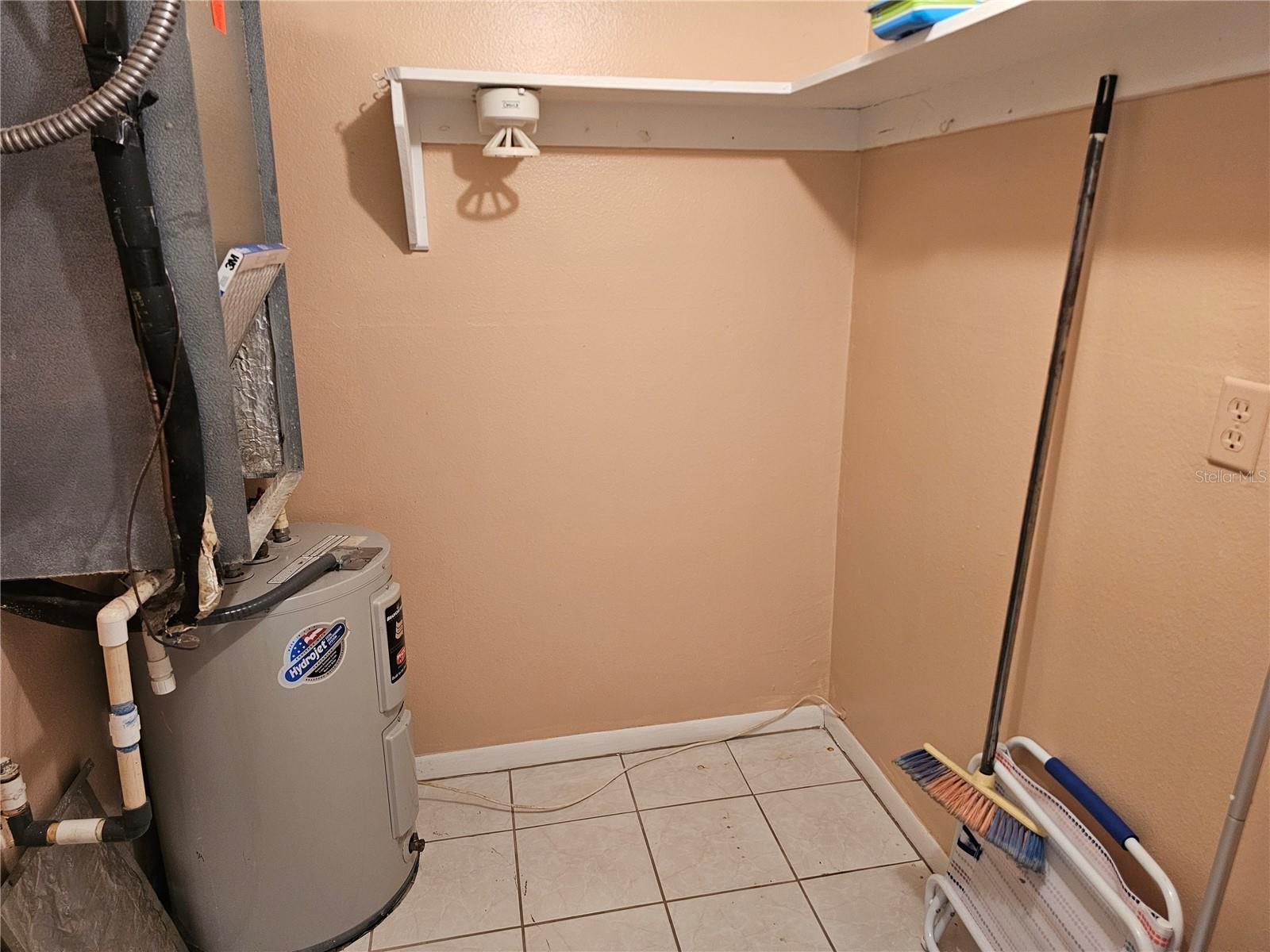 2525 W BAY DR #B22, LARGO, FL, 33770