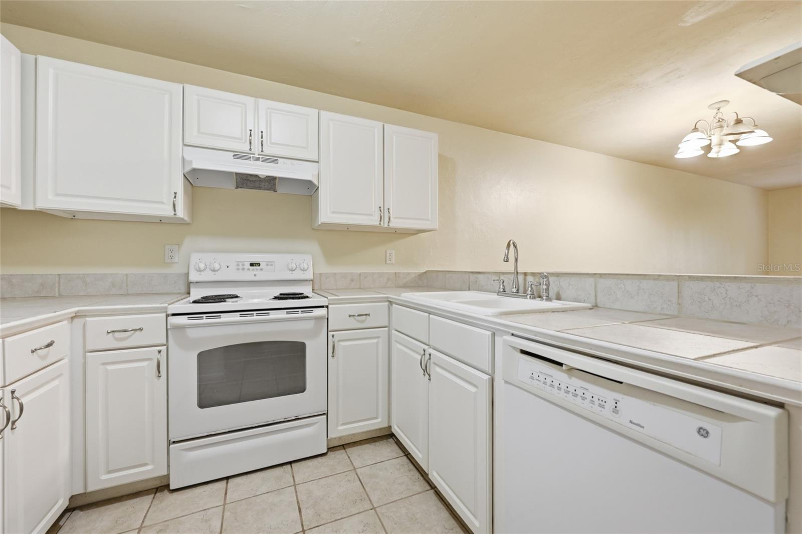 85 SE 16TH AVE #F301, GAINESVILLE, FL, 32601