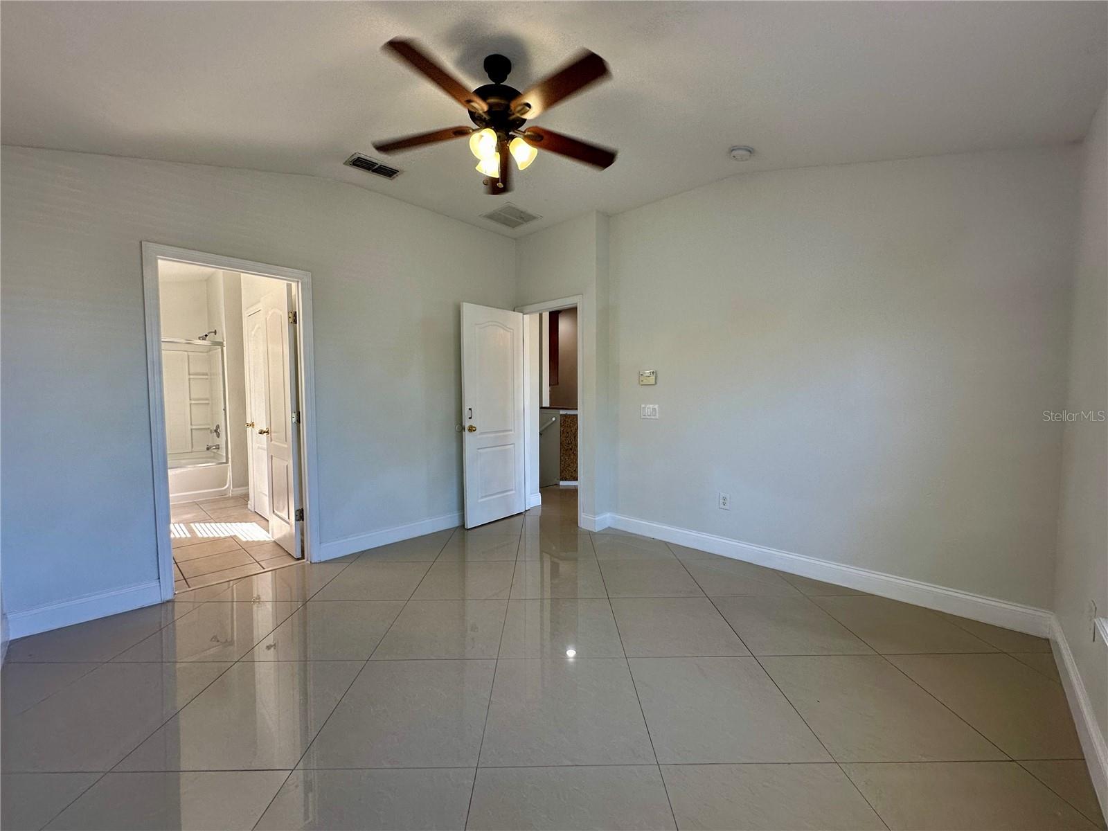 1991 ESTANCIA CIR #16A, KISSIMMEE, FL, 34741