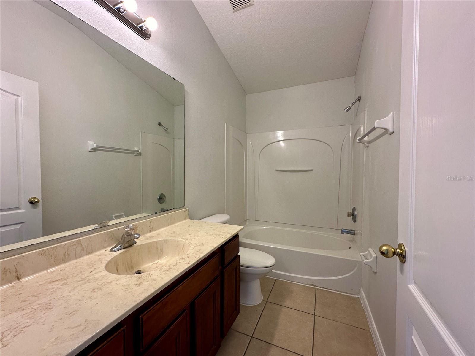 1991 ESTANCIA CIR #16A, KISSIMMEE, FL, 34741