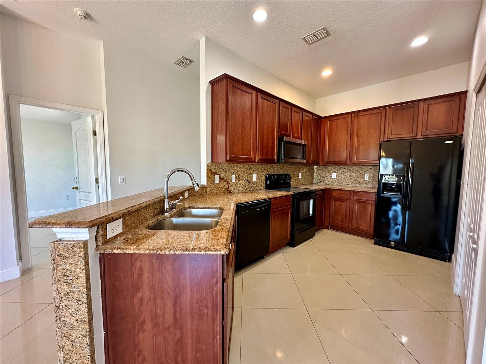 1991 ESTANCIA CIR #16A, KISSIMMEE, FL, 34741