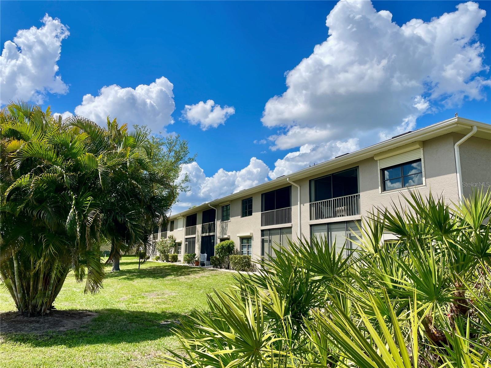 1335 SAXONY CIR #322, PUNTA GORDA, FL, 33983