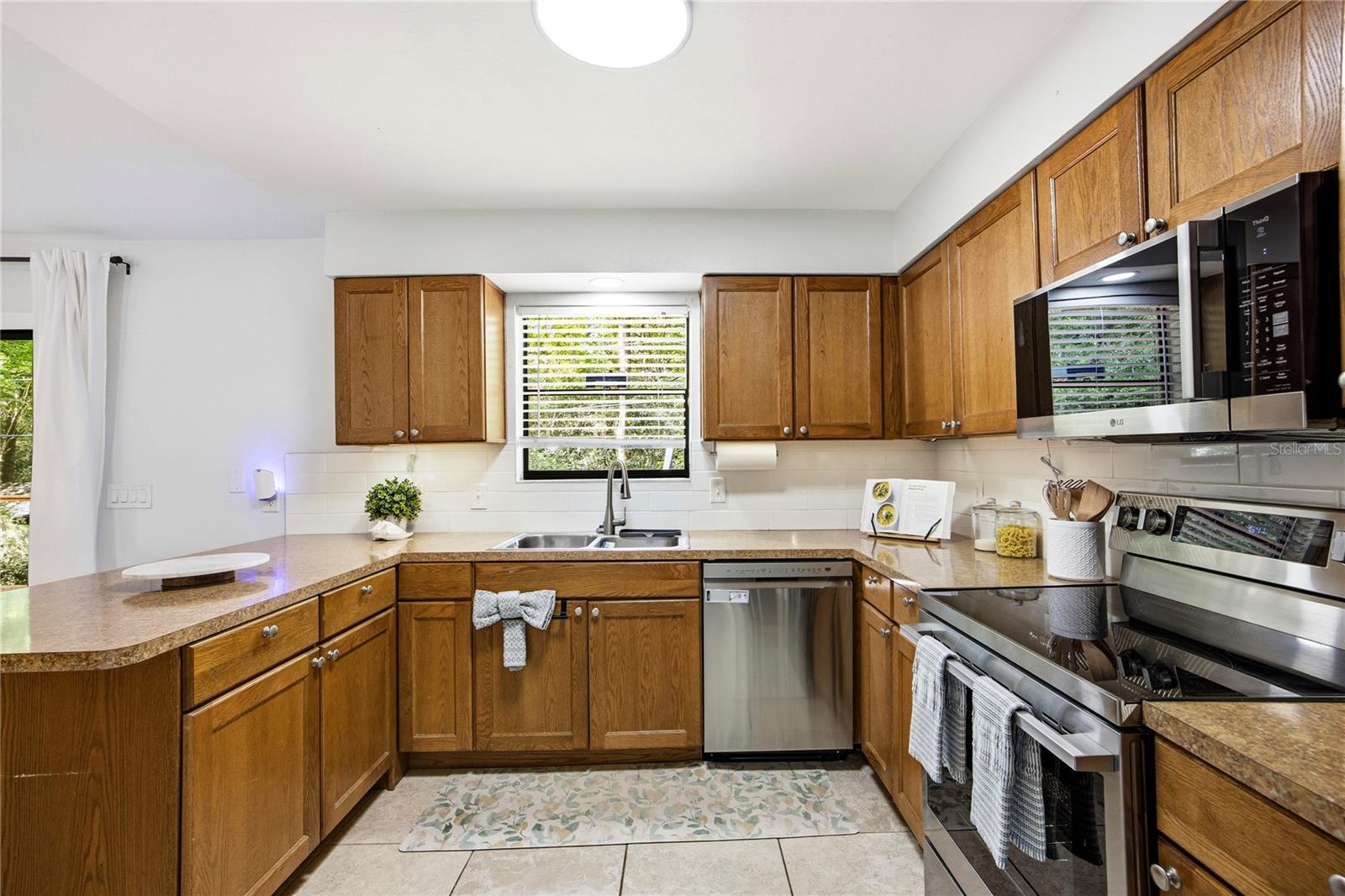 922 NW 39TH DR, GAINESVILLE, FL, 32605