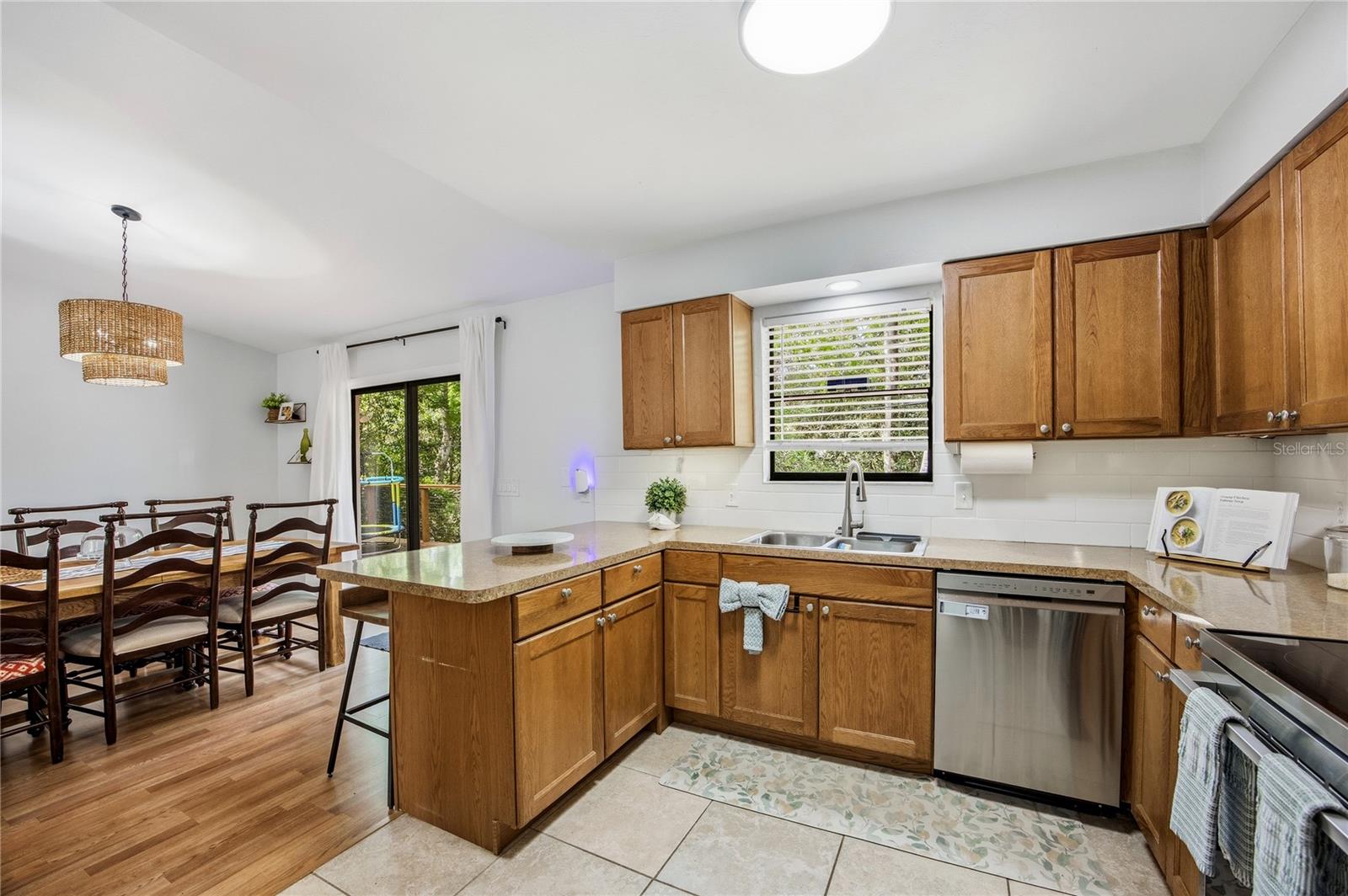 922 NW 39TH DR, GAINESVILLE, FL, 32605