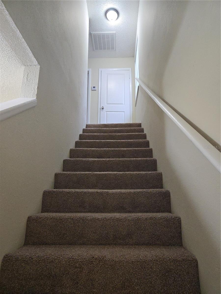 140 DOUGLAS RD W #F, OLDSMAR, FL, 34677