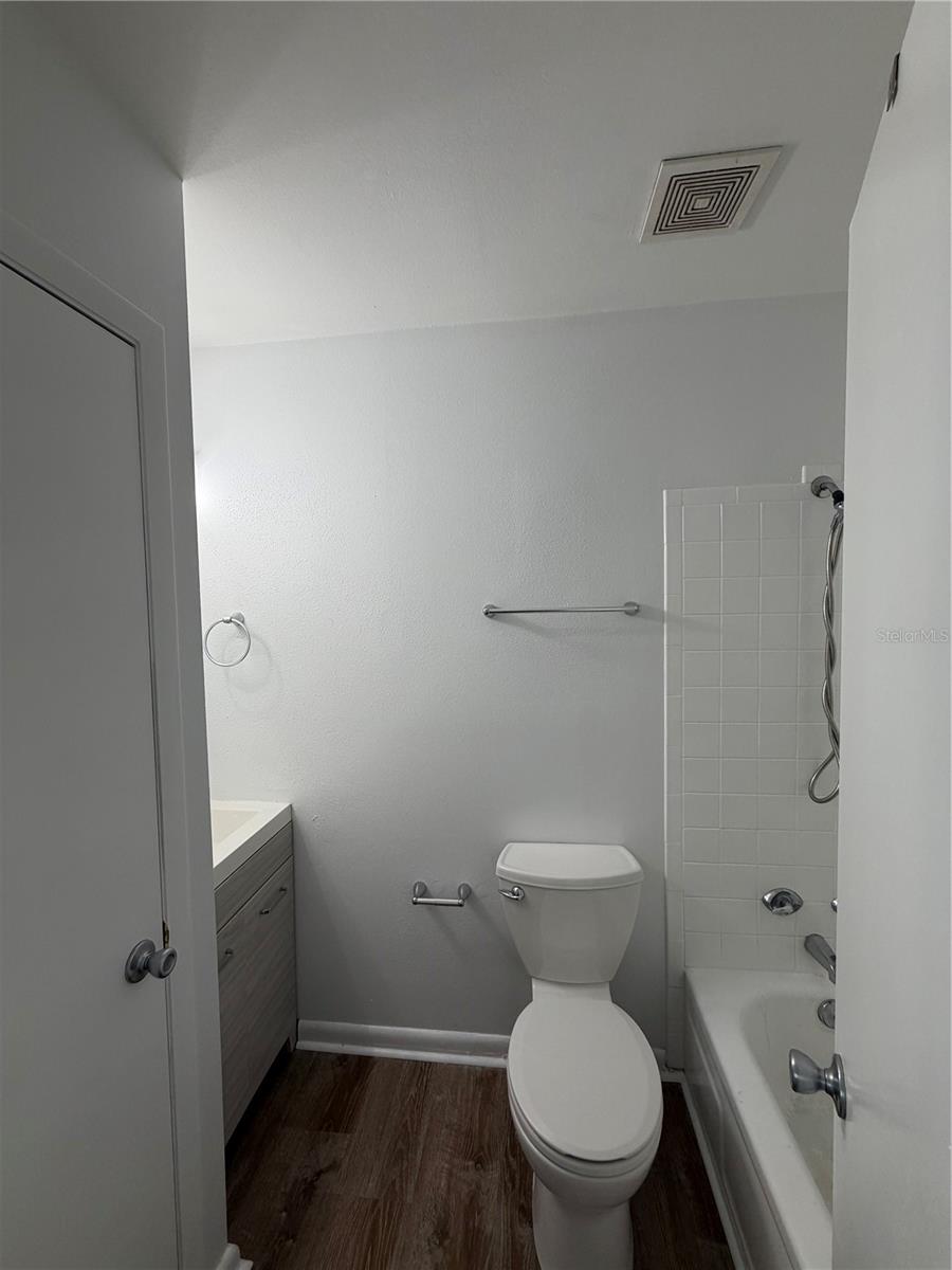 4508 S OAK DR #T72, TAMPA, FL, 33611